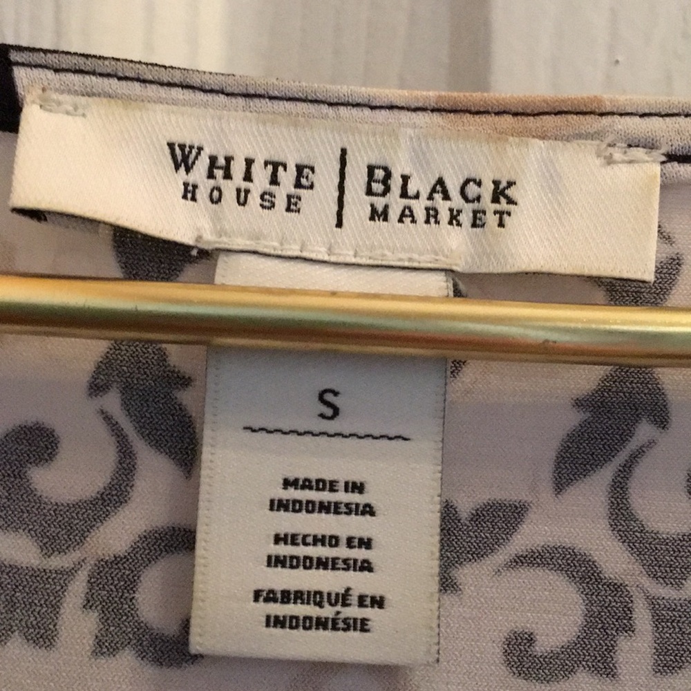 🌴White House Black Market small top print - Picture 3 of 4